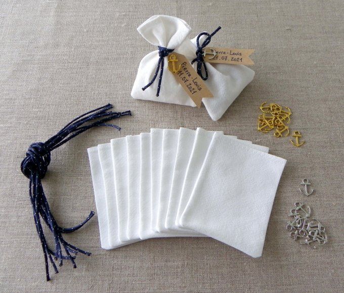 Pochon sachet sac dragées blanc bleu marine baptême thème marin mer bretagne ancre or argent