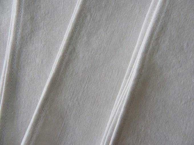 4 serviettes de table blanches en coton ancien + 4 ronds de serviettes tissu upcycling recyclé