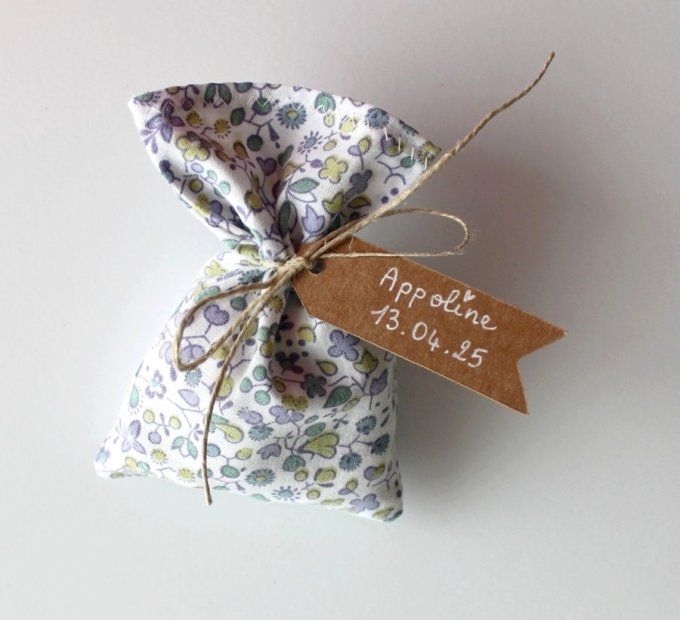 pochon à dragées fleurs olive mauve vert tissu surcyclé