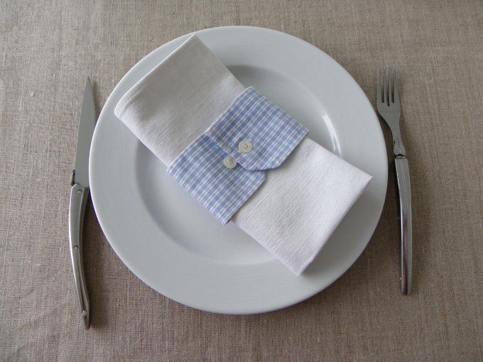 4 serviettes de table blanches en coton ancien + 4 ronds de serviettes tissu upcycling recyclé