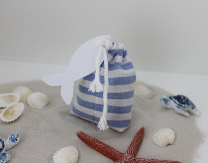 pochon sachet dragées marin rayé bleu blanc tissu upcyclé
